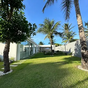 https://paraiso-e-aqui.hotelsportoseguro.com